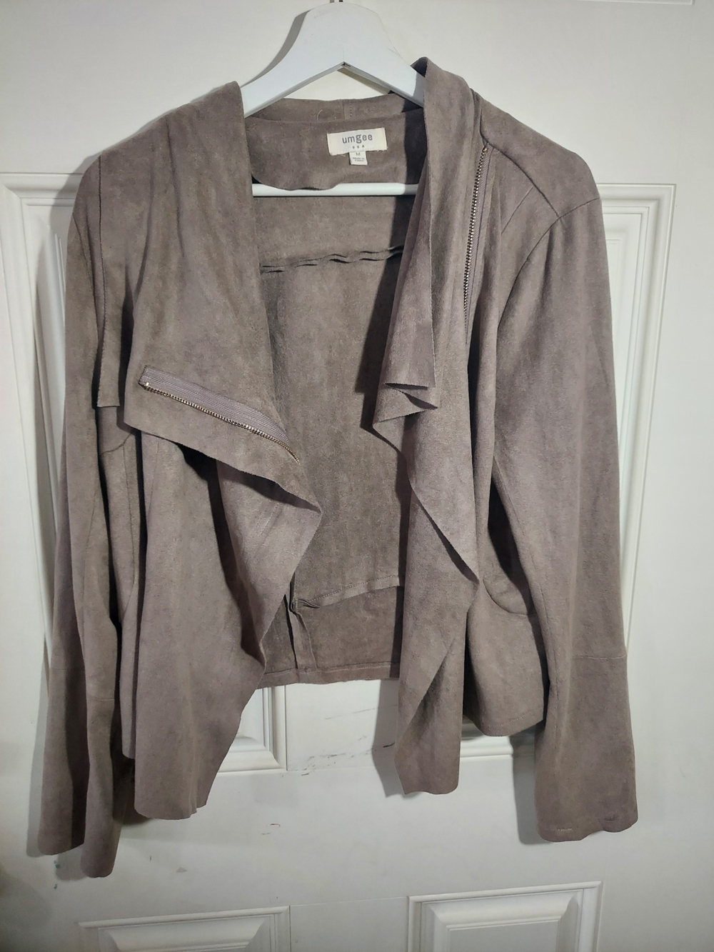 Umgee Taupe Suede Draped Open Front Jacket Size M Like New